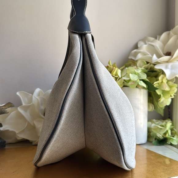 Ralph Lauren Polo ID Canvas Large Shoulder Bag - Picture 6 of 16